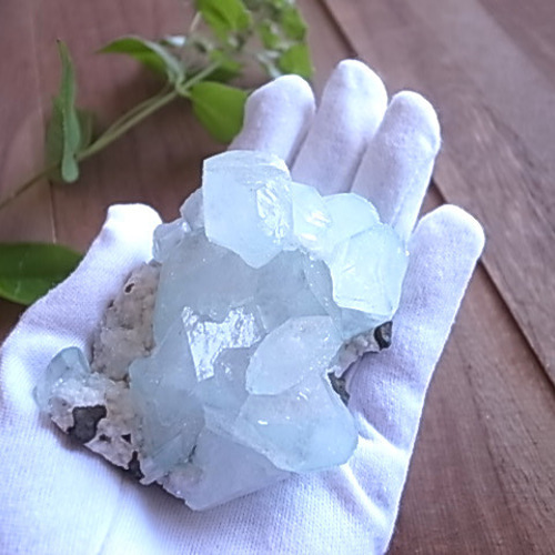 ブルーアポフィライト♡♡No.2394 希少！新種 フローロアポフィライト