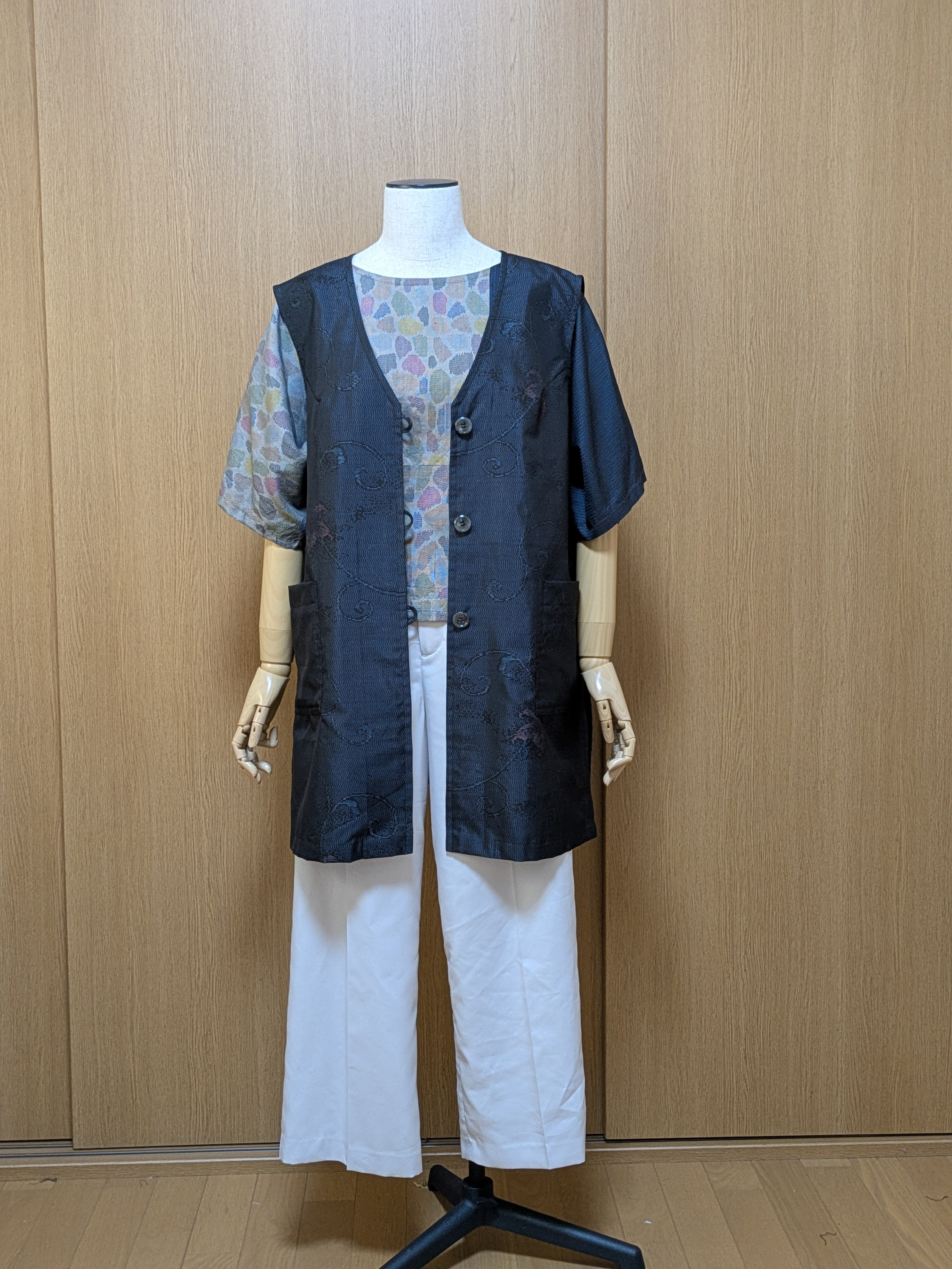 SOLD 着物リメイク ロングベスト 大島紬 フリーサイズ ベスト さらあお