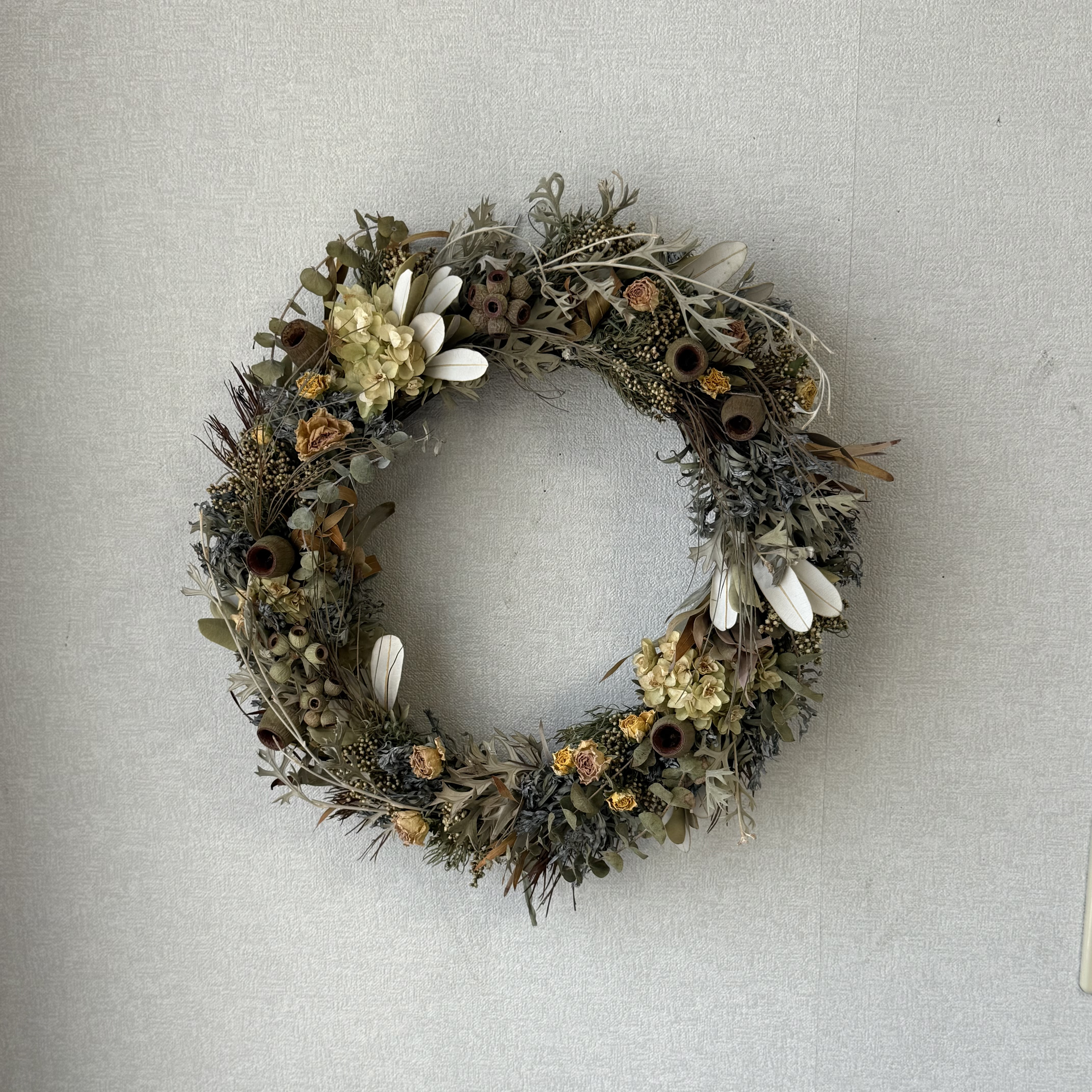 ワイルドフラワーのドライフラワーリース　直径370mm  一点もの　No.14