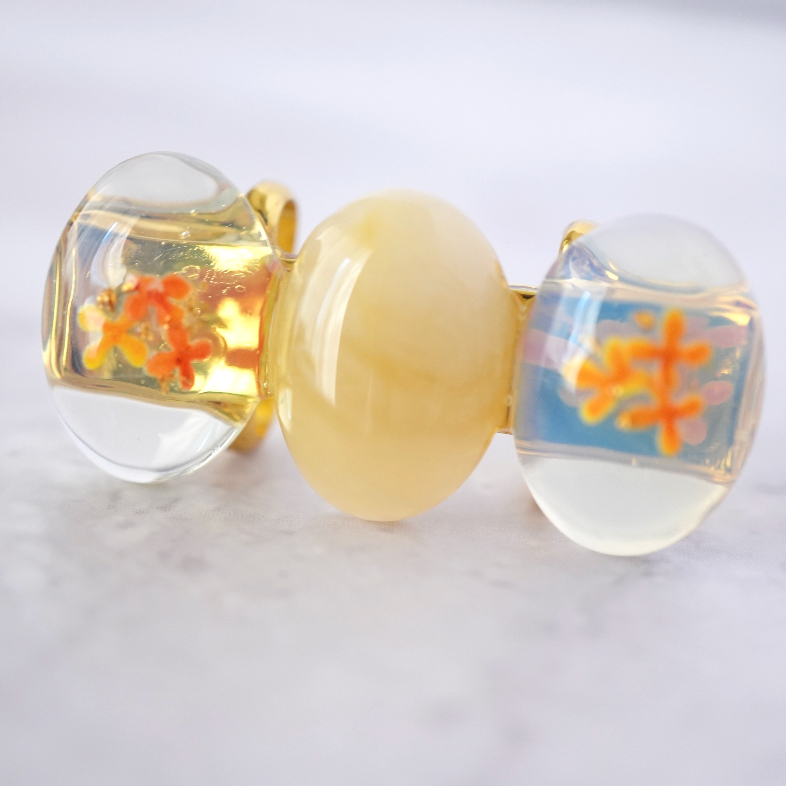 秋冬新作2025 トパーズ翡翠とオパールの三連帯留め｜金木犀 10月 11月誕生石