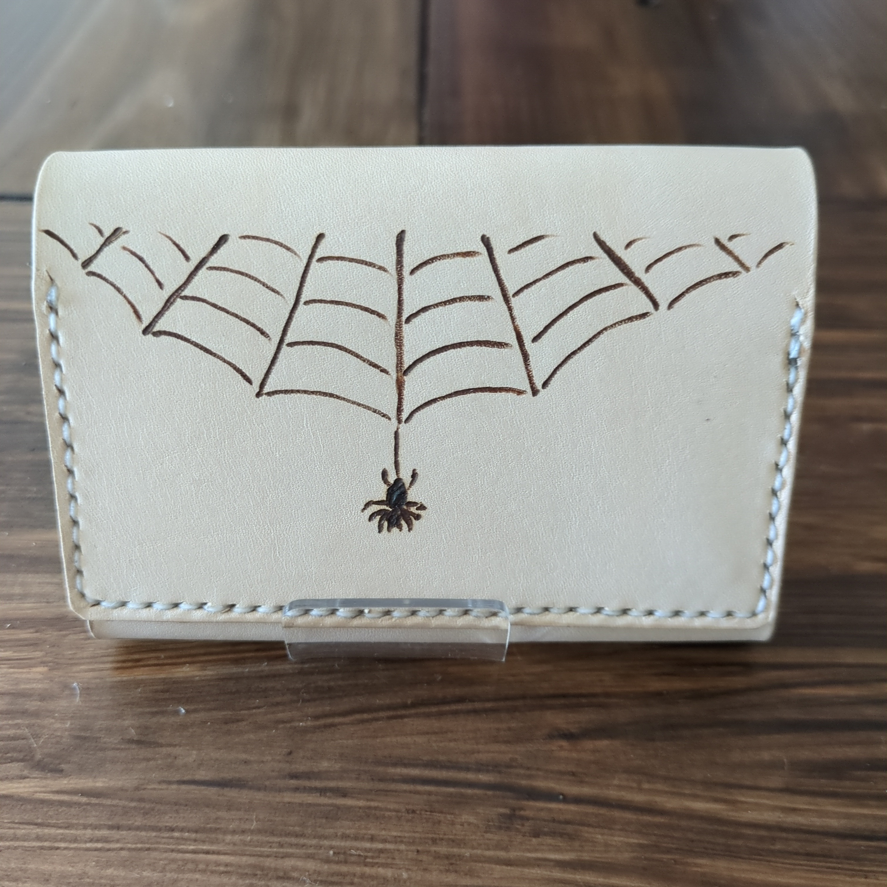 手描き　本革名刺入れ　カードケース