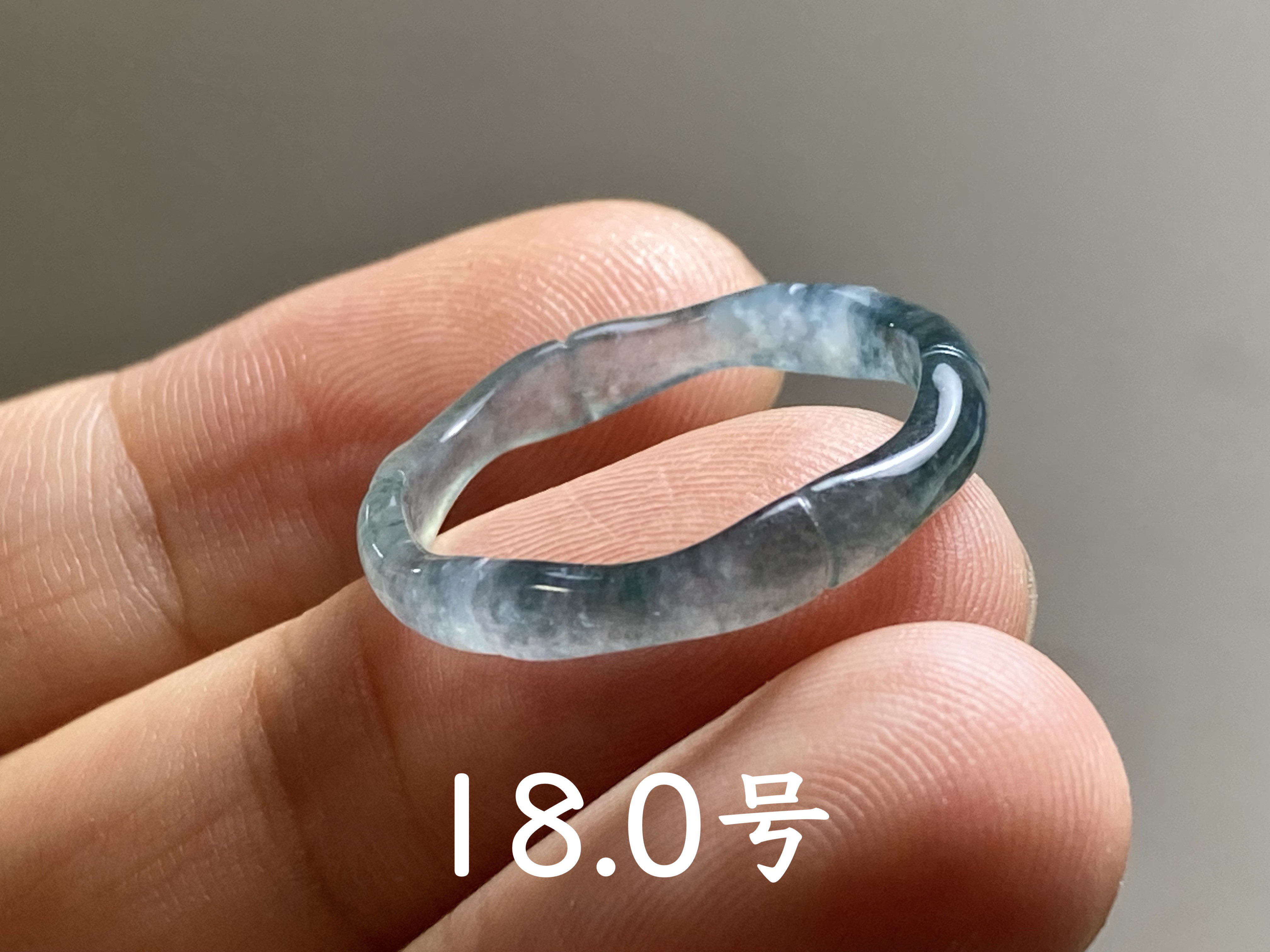 L13-60 竹節 リング 高氷種 青水色 18.0号 グアテマラ産 A貨 本翡翠 くりぬき