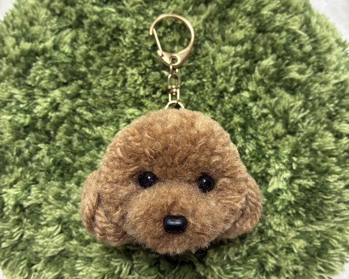 うるうるトイプードル 毛糸キーホルダー＊薄茶 ブラウン
