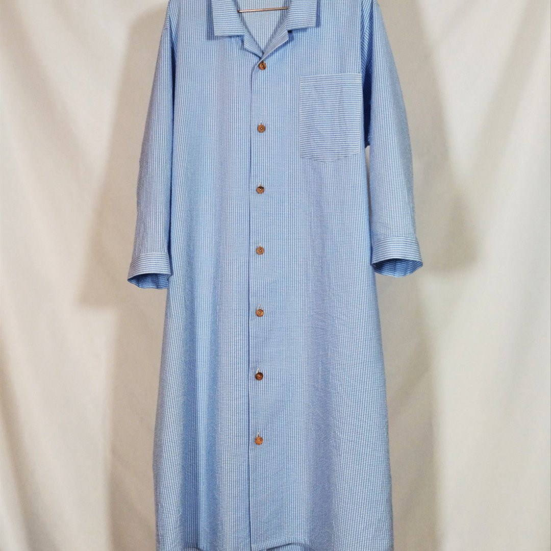 [54-2] la robe de nuit à carreaux