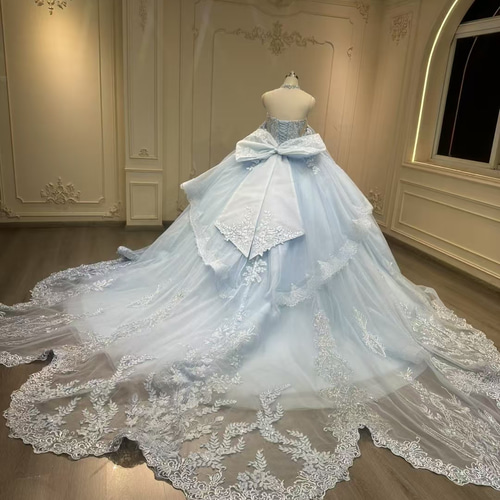 2025新作 水色 豪華なウェディングドレス 可愛い たっぷりなレース 花