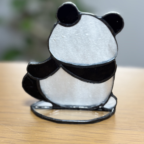 受注製作）ステンドグラス おすわりパンダ 立体・オブジェ 森の