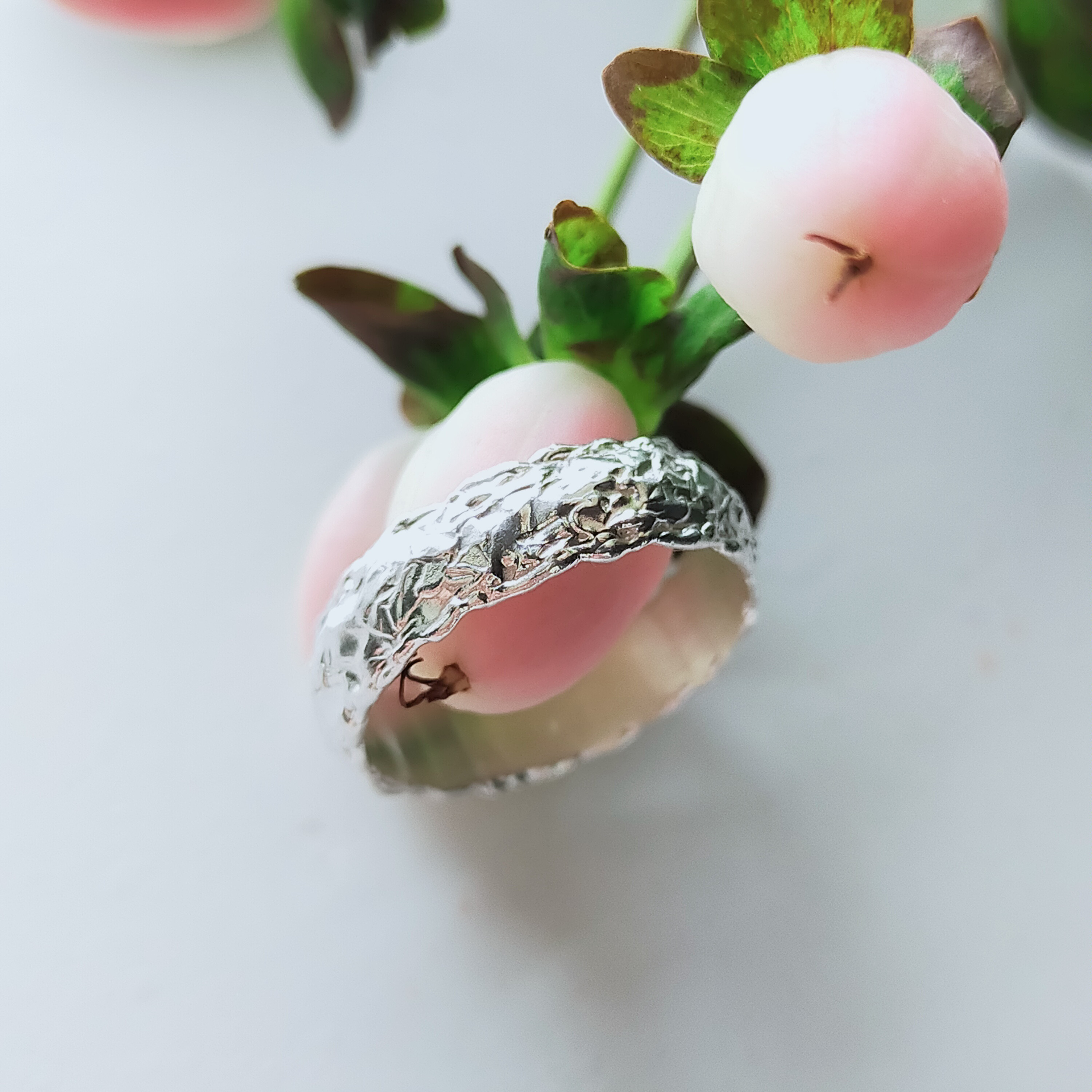 ［SV925］Yura ~ユラ~ ―歪みや揺らぎの中に宿る美しさ―  シルバー　ユニセックス　メンズ　レース　クリア