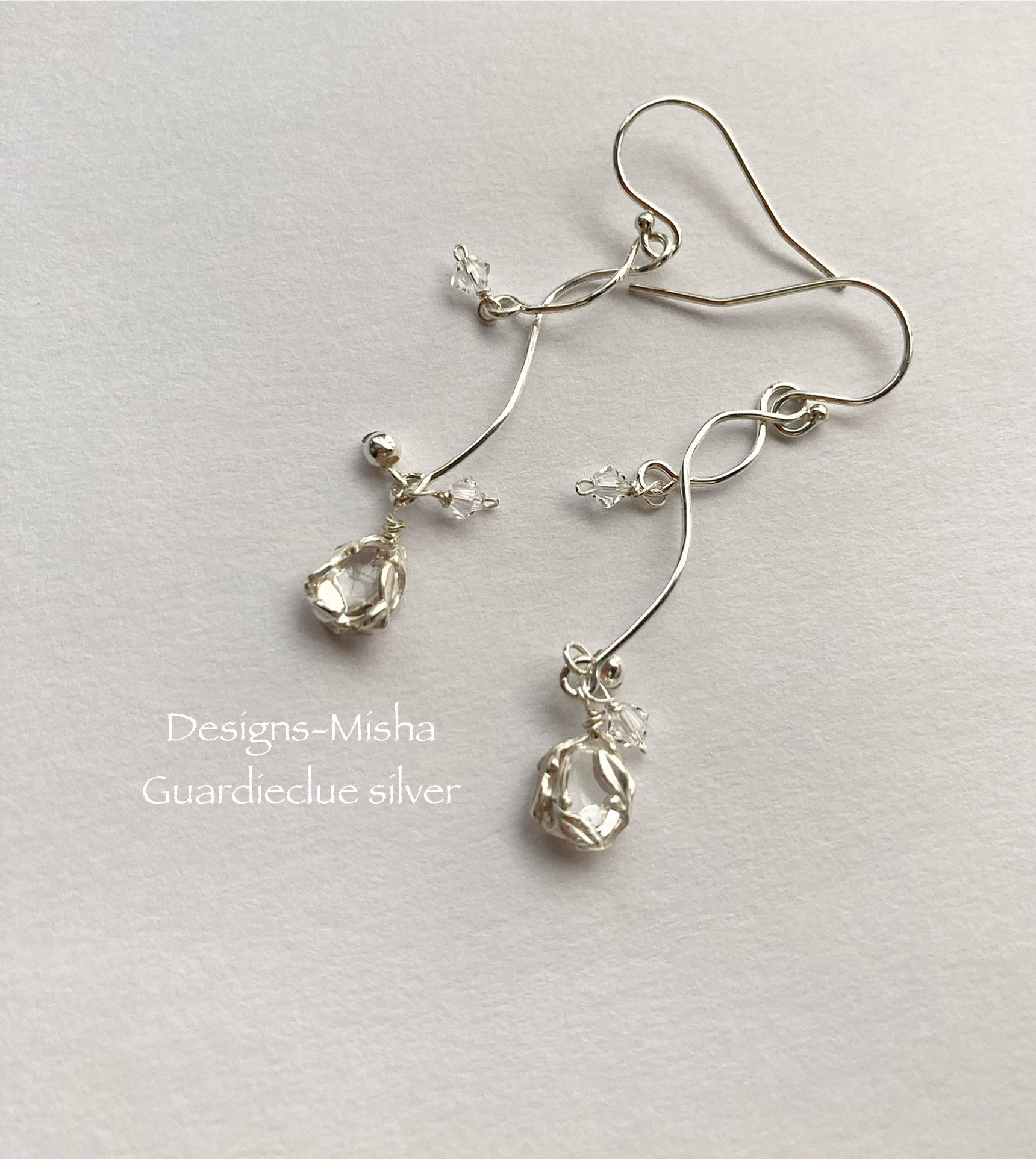 葉っぱのしずく耳飾り(silver)