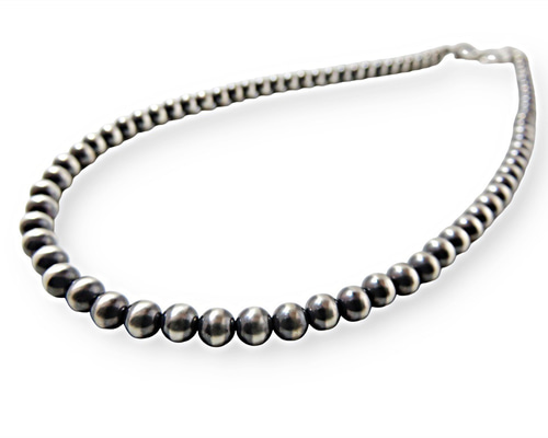 インディアンジュエリー　 ナバホ族パールシルバーネックレス5mm粒　 約60㎝ インディアンジュエリー ナバホ族パールシルバーネックレス5mm粒 約60