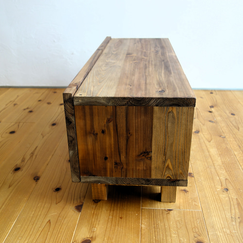 杉のシンプル・テレビボード【ハンドメイド家具】 SALE】杉のシンプル・テレビボード テレビ台・テレビボード