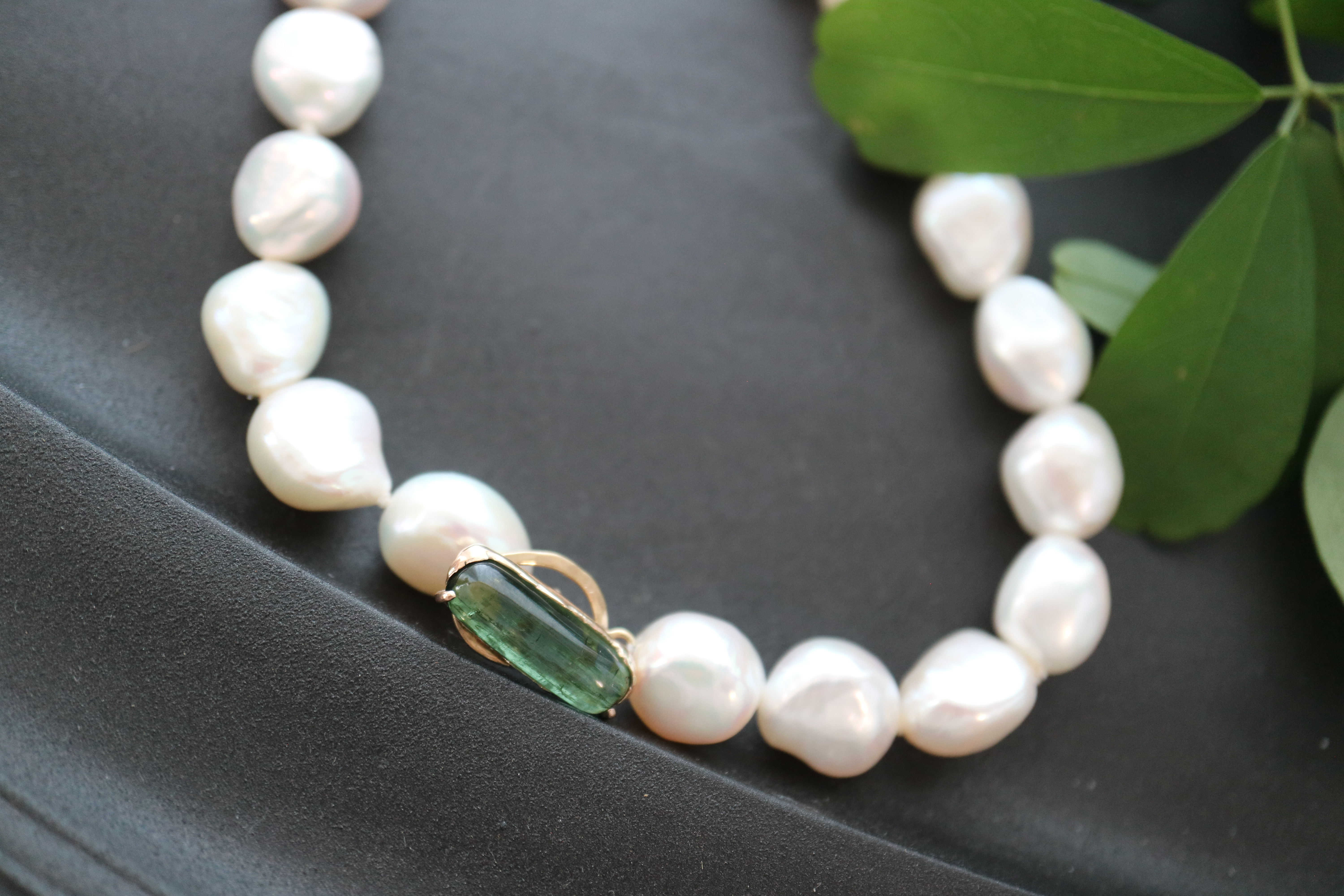 Freshwater pearl,Green Tourmalineネックレス（24N-01）