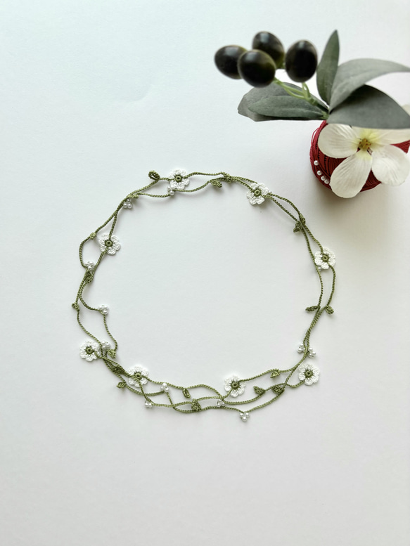 小花のラリエットgreen 1枚目の画像