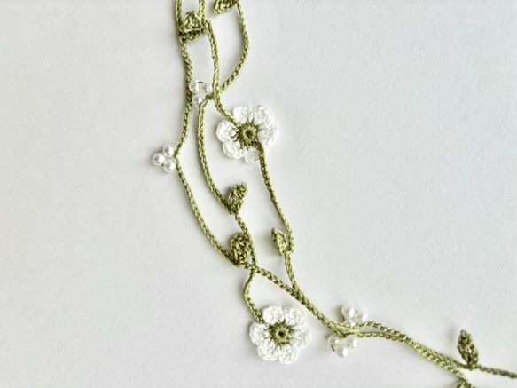 小花のラリエットgreen 3枚目の画像