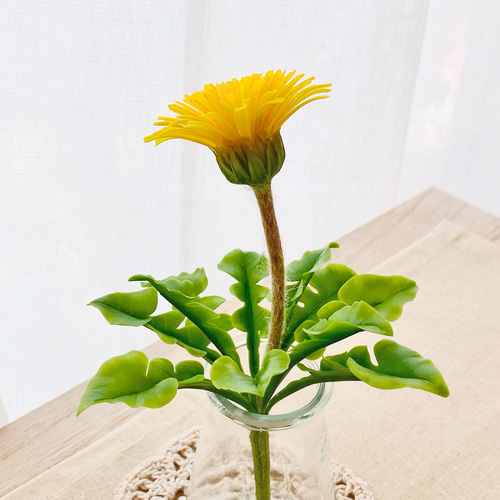 受注》そっと咲く、日本タンポポ （花器付き）粘土の花 たんぽぽ