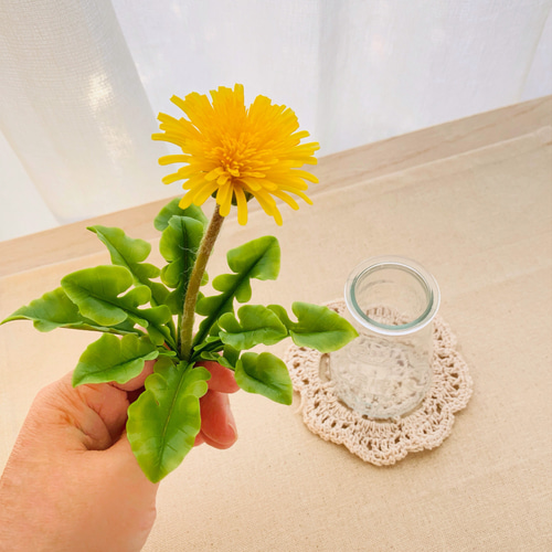 受注》そっと咲く、日本タンポポ （花器付き）粘土の花 たんぽぽ