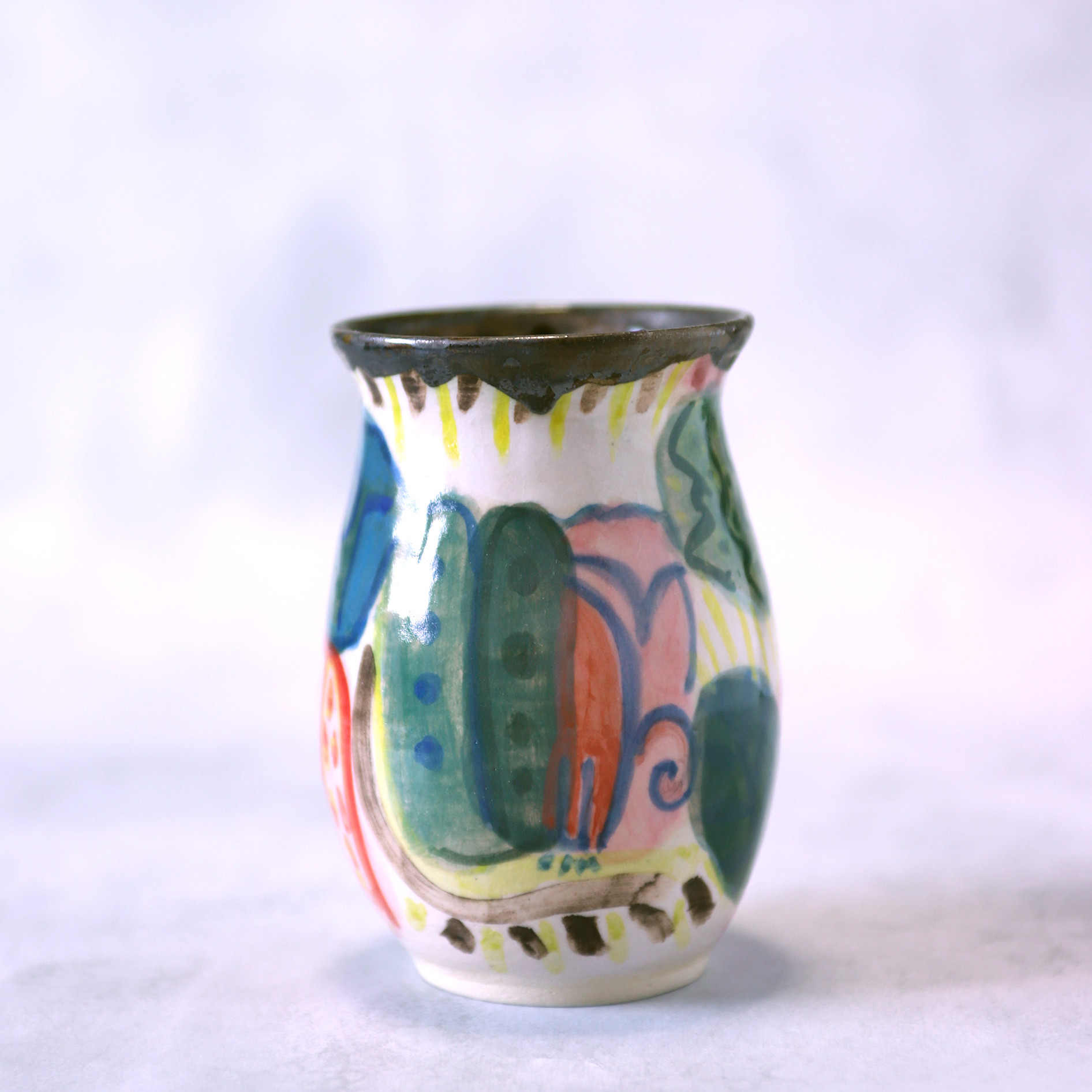 田園風景・手描きデザインの陶器花器