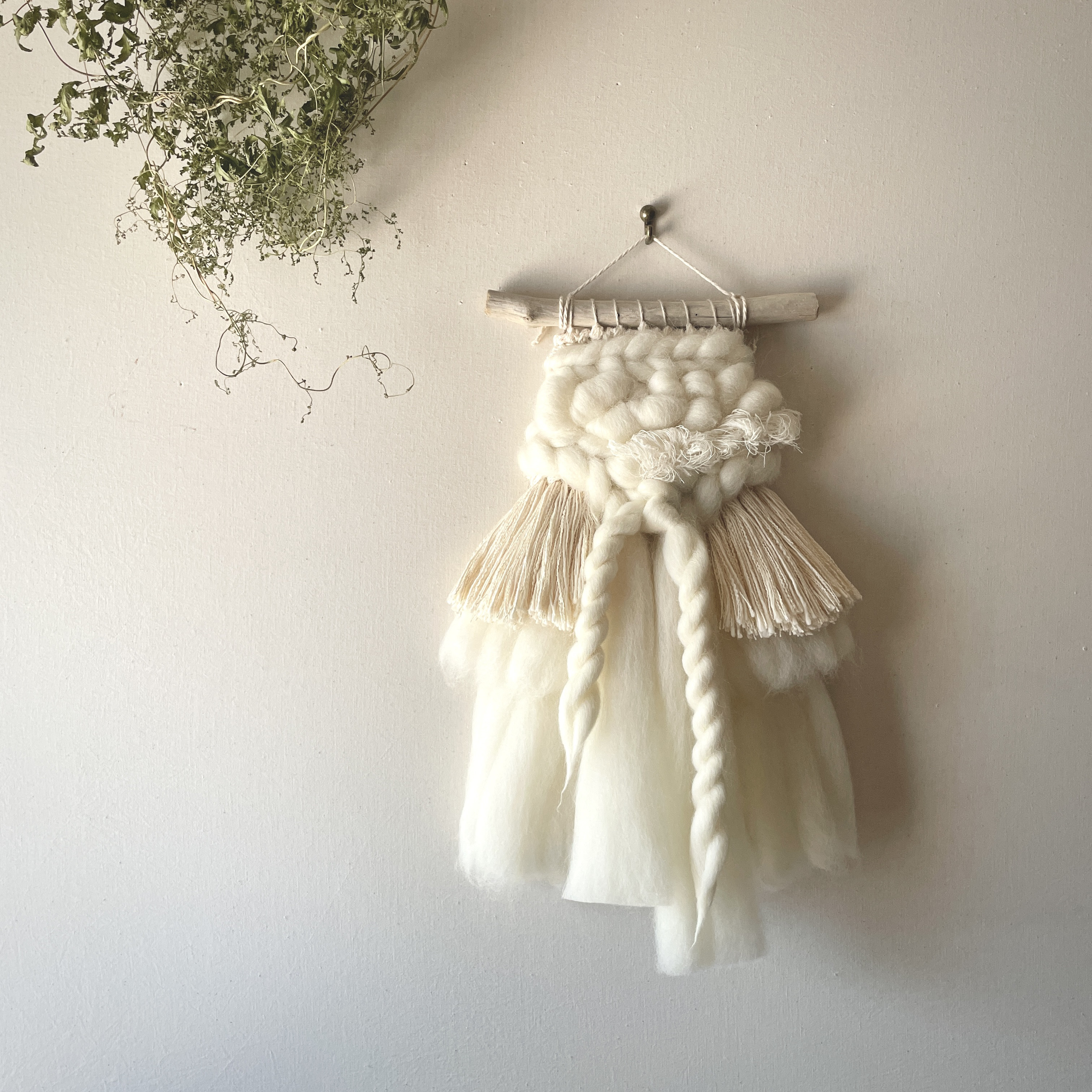 【一点もの】流木 ウィービング タペストリー 『みるく色のたぺすとり。b*.』