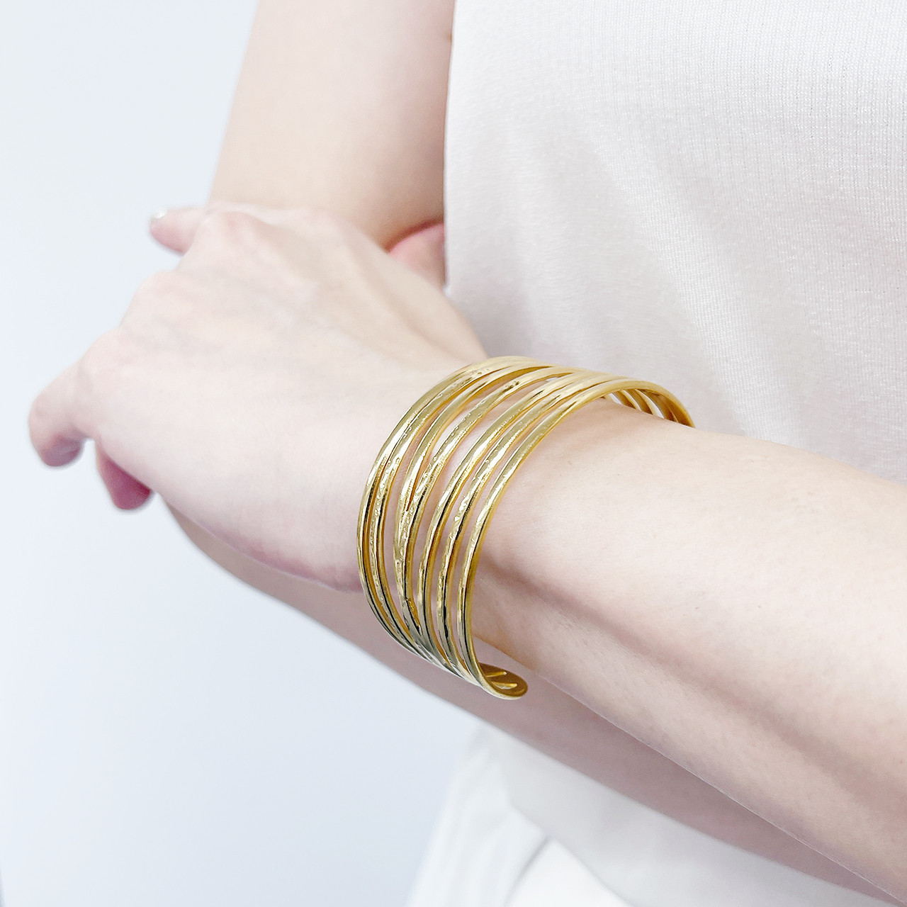 選べる２色！レイヤードライン バングル｜サージカルステンレス316L 金属アレルギー対応 stb49