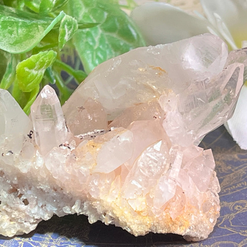 曲がり水晶　カーブド ヒマラヤ ピンククリスタル　クラスター　原石 曲がり水晶 カーブド ヒマラヤ ピンククリスタル クラスター