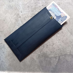 【ハンドメイド】ヌメ革手染めグリーンのカード6枚収納+αのマネークリップ ヌメ革手染めグリーンのカード6枚収納+αのマネークリップ