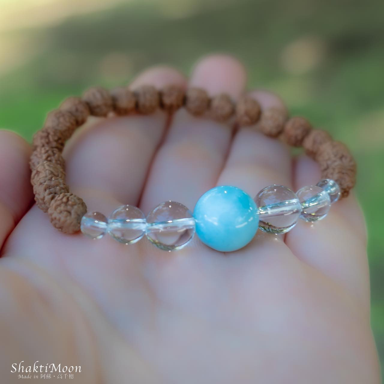 ３大ヒーリングストーン！固定観念や古い仕来りから解放され、愛に溢れた人間関係を育みたい方へ！1点もの！高品質ラリマー