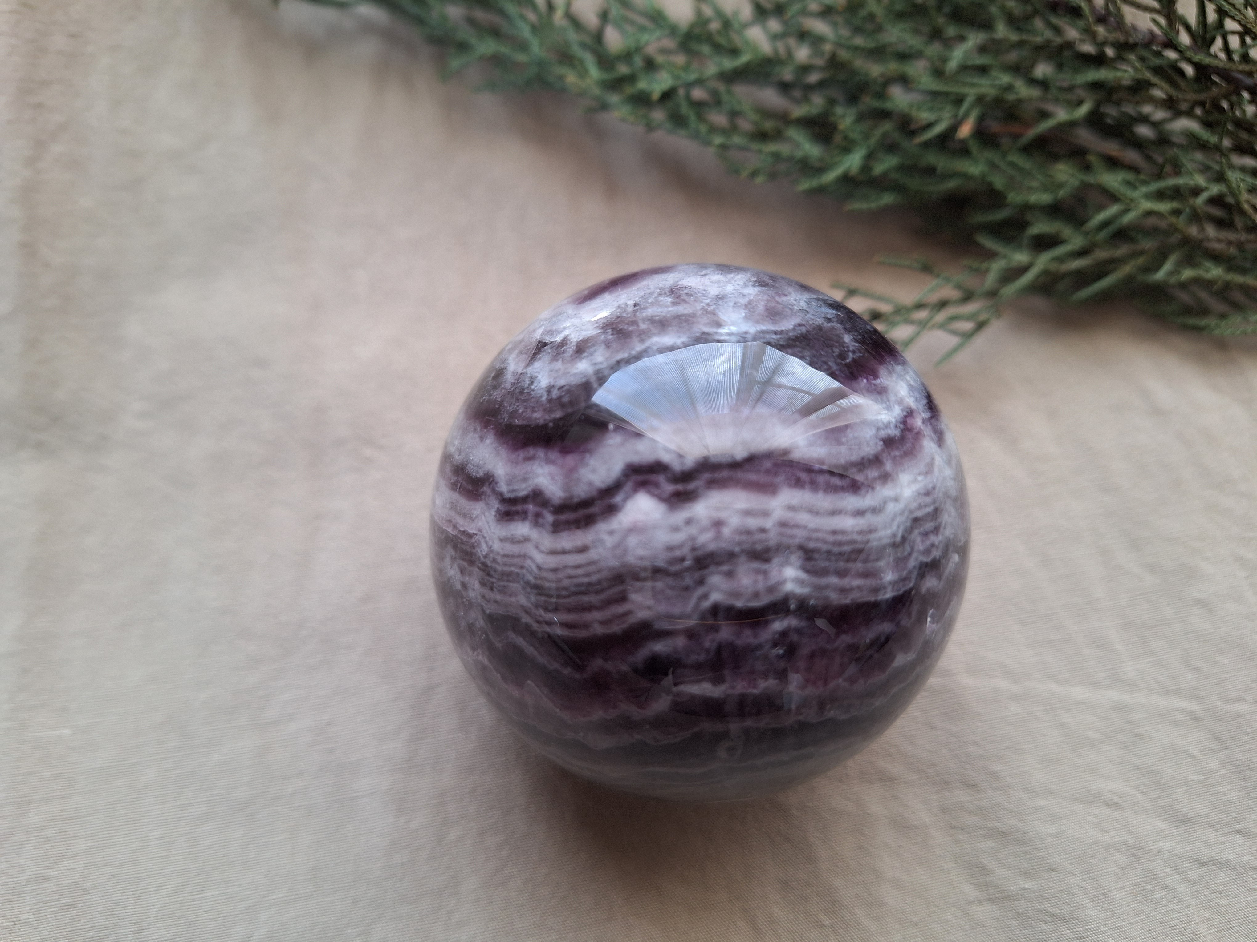 新種のフローライト マッシブバンデット フローライト 丸玉