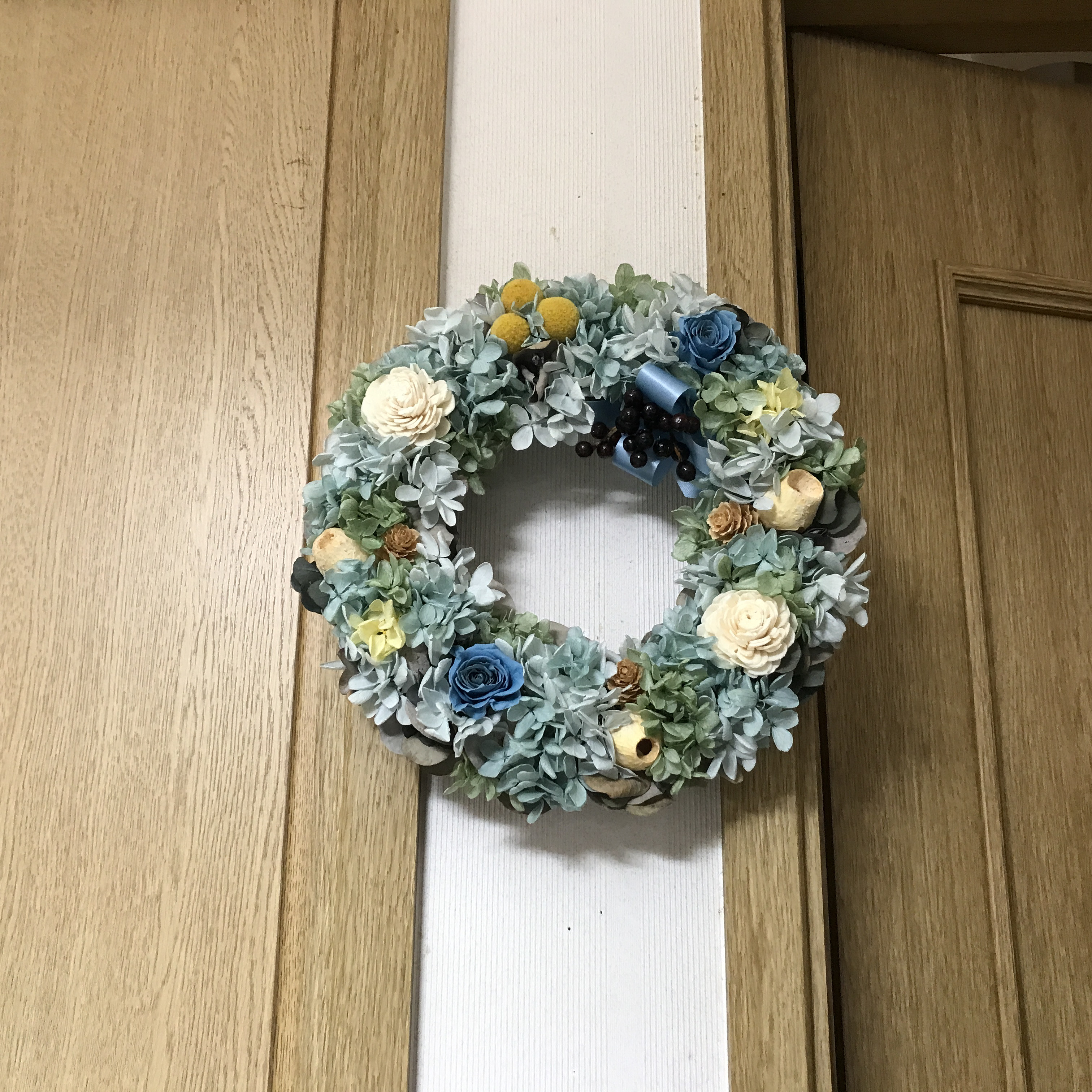 《新作＊特別価格》くすみカラーのプリザーブドローズとアジサイのブルーグリーンリース（1点限定）