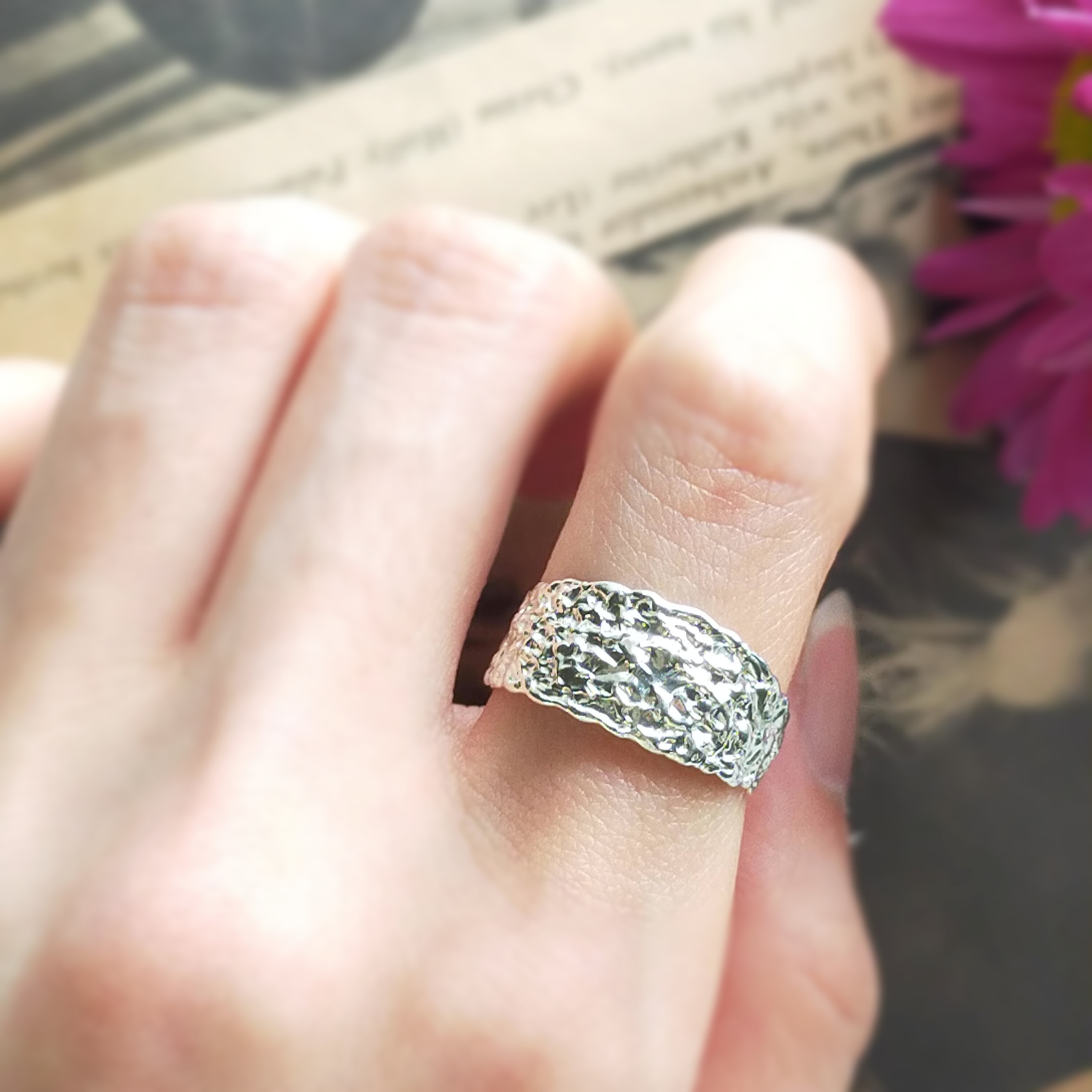 ［SV925］Hirari ~ヒラリ~ ―蝶の羽のような軽やかさ―  シルバー　レース　クリア　アンティーク　ゴールド