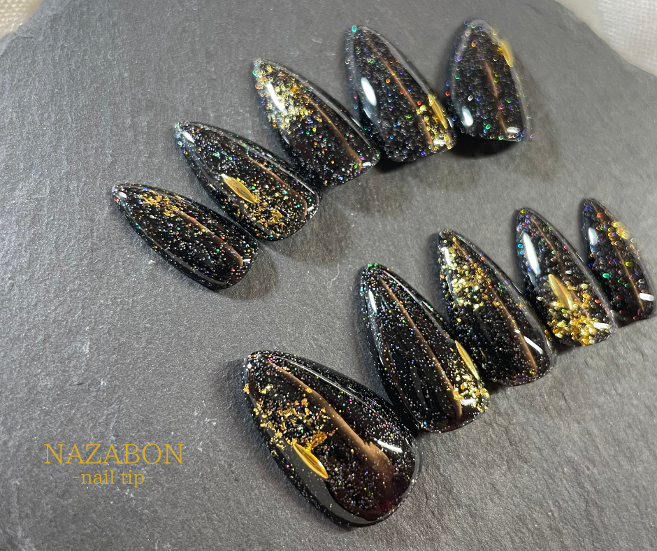 【送料無料 粘着シート付き】ブラックラメ ネイルチップ  イベント パーティ ドレスアップ