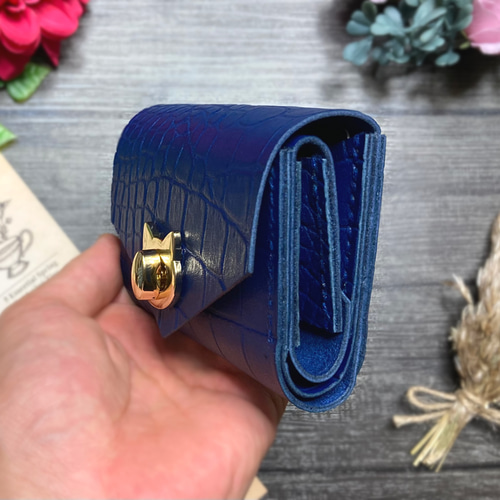 ❤【可愛さ×高級感♪】お洒落可愛い猫モチーフの総本革コンパクトミニ