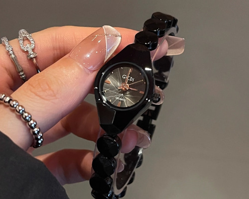 ANNE  ブレスレット時計 3点セット 新品級超美品 こんなにオシャレなのにALL1万円台◎!! ブレスレットと時計が