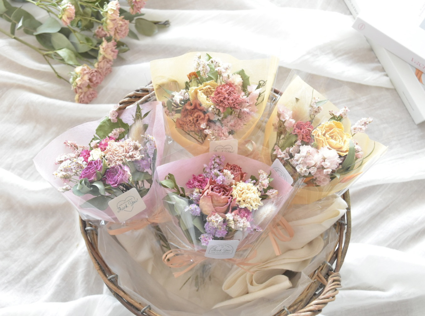 ミニブーケ₊＊プレゼントブーケ＊プチギフト＊ドライフラワー