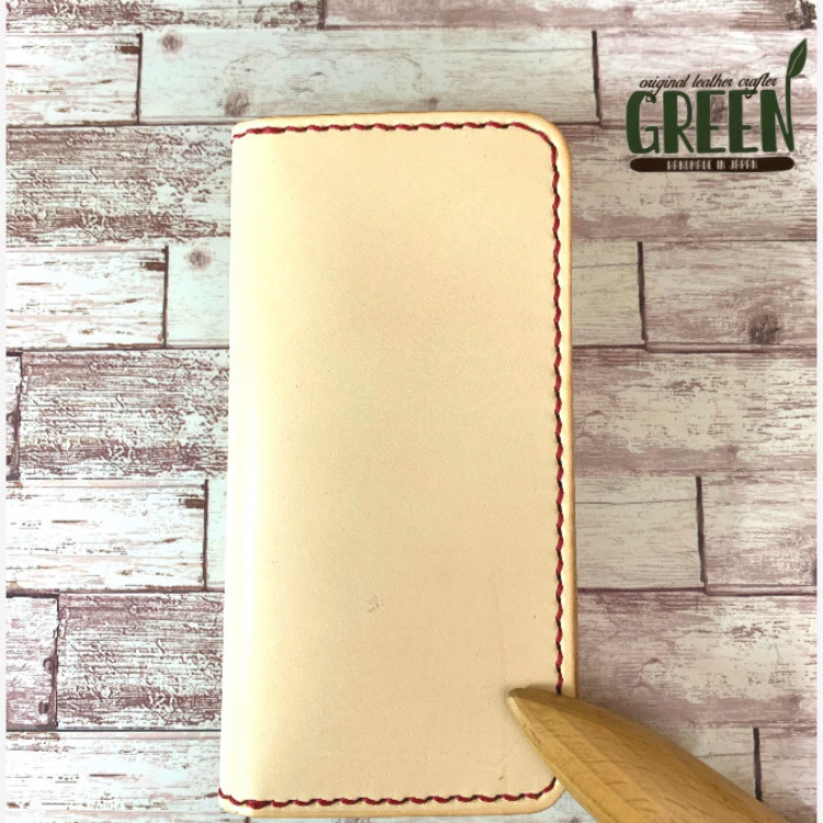 2枚ポケット付き ヌメ革iPhoneケース　ナチュラル　スマホケース　手帳型　本革　経年変化　ポケット付き