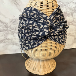 高級 柔らか チュールニット 幾何学スクエア 超幅広 ターバン ヘアバンド 1枚目の画像