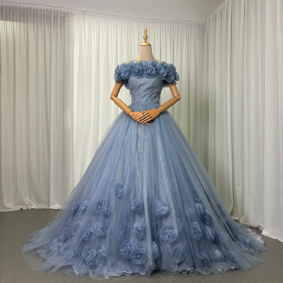 送料無料！カラードレス ブルーグレー キラキラドレス バラトレーン