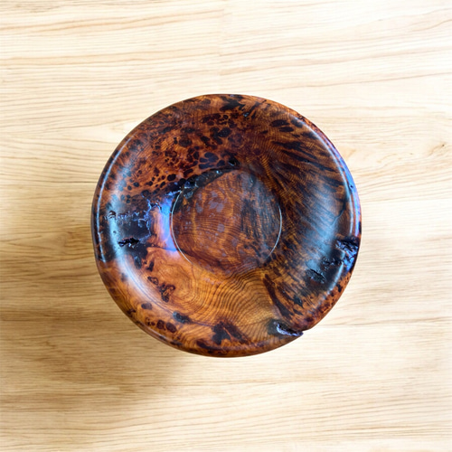 K▼屋久杉工芸 川東商店 銘木 屋久杉 衝立 杢目 総無垢 (38260) 楽天市場】屋久杉 衝立 一枚板 仕様：無垢 / 素材：屋久杉（家具