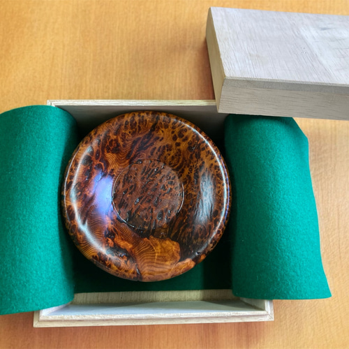 最高峰泡杢入り】今月の1点もの | 悠久の銘木 屋久杉の上品な