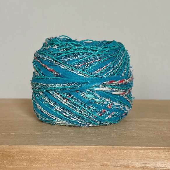 引き揃え毛糸玉* marine blue 2025-1 1枚目の画像