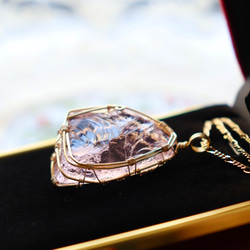 アンダラクリスタルのワイヤージュエリーネックレス✧ドラゴンズブラッド✧ペンダント アンダラクリスタルのワイヤージュエリーネックレス✧ドラゴンズ