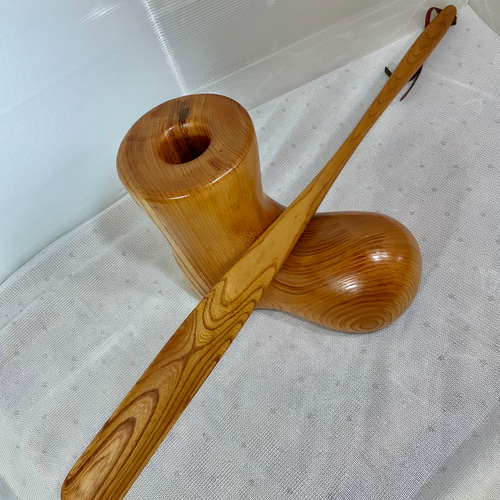 天然木　けやき　長い靴べら／けやきスタンドセット　一点物　手造り 天然木 けやき 長い靴べら／ブーツ型靴べらスタンド 一点物 手造り 靴