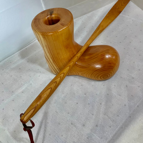 天然木　けやき　長い靴べら／ブーツ型靴べらスタンド　一点物　手造り 天然木 けやき 長い靴べら／ブーツ型靴べらスタンド 一点物 手造り