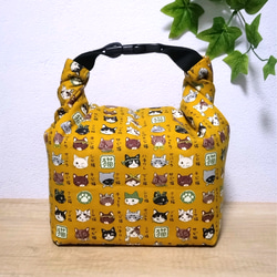 洗える！保温保冷バッグ 猫図鑑マスタード 1枚目の画像