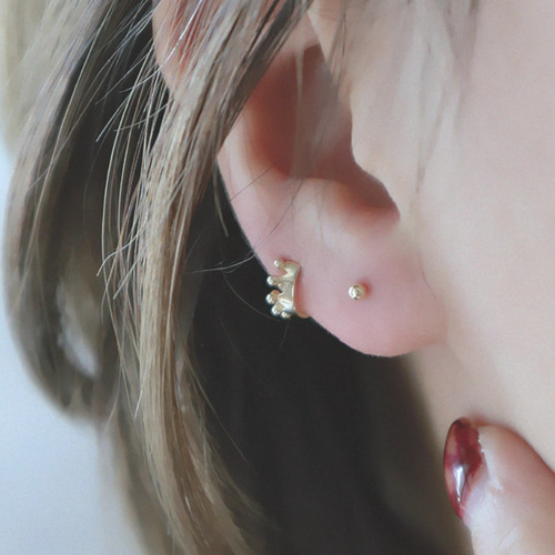 10K（片耳）K10YG中折れフープピアス10K金クラウンフープピアスK10王冠