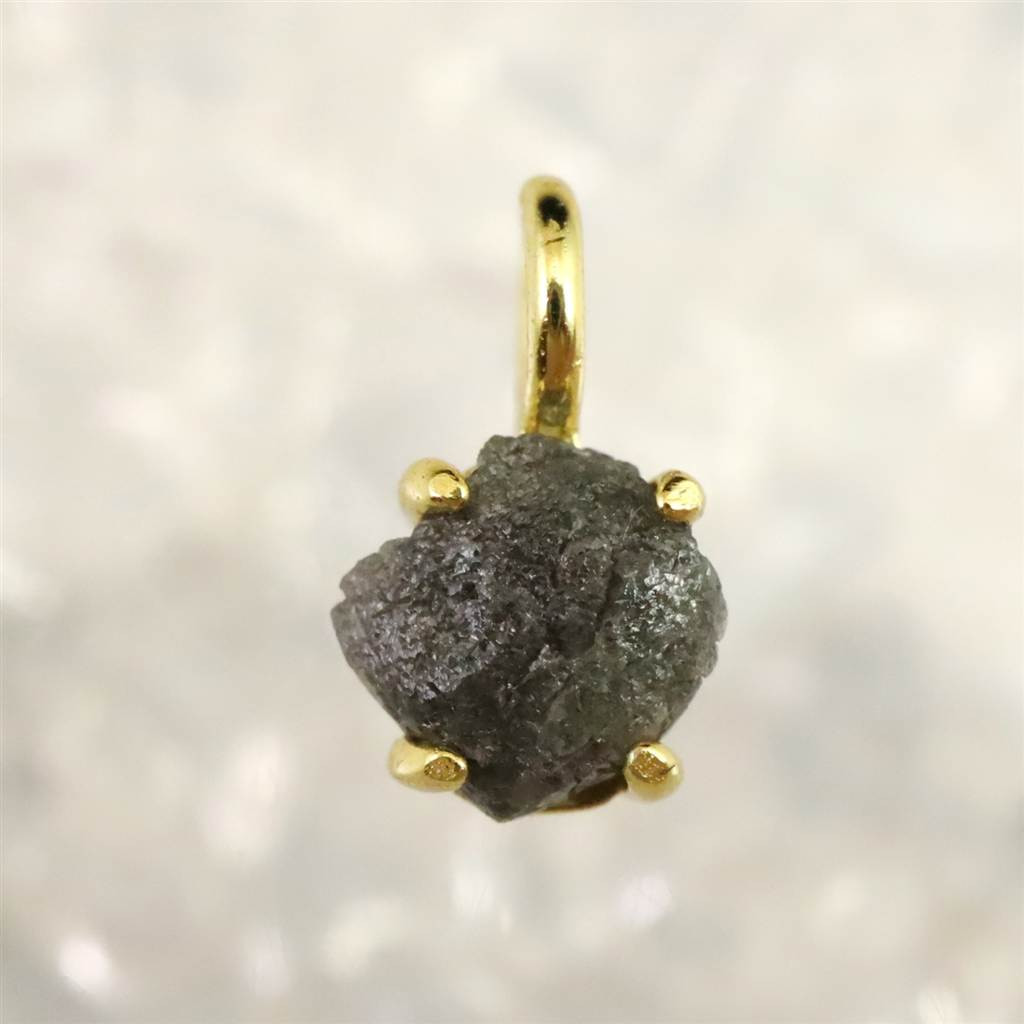 天然 ブラック ダイヤモンド 原石 ペンダント 0.27g #54093