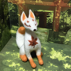 受注制作] 稲荷狐 キツネ 白きつね 幻獣【羊毛フェルト人形】// 羊毛