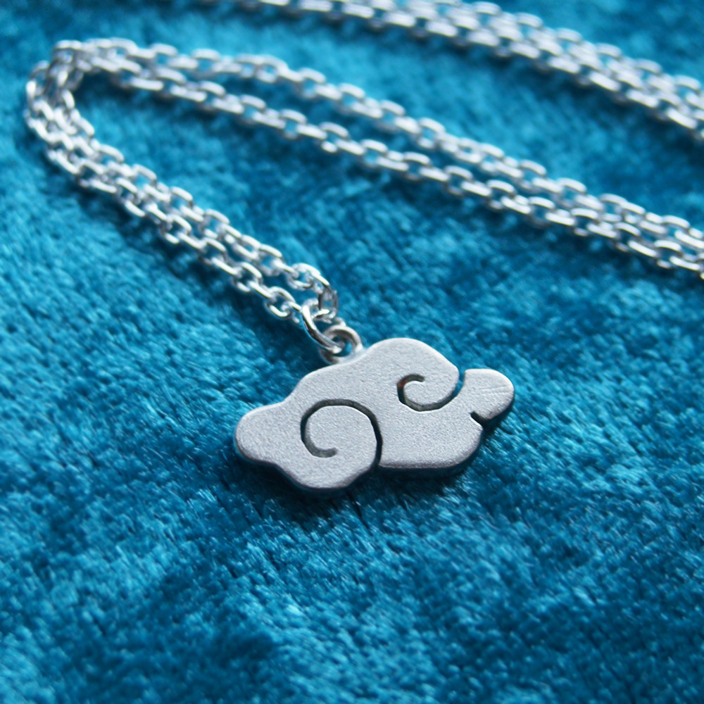 雲のプチペンダント ネックレス　シルバー製