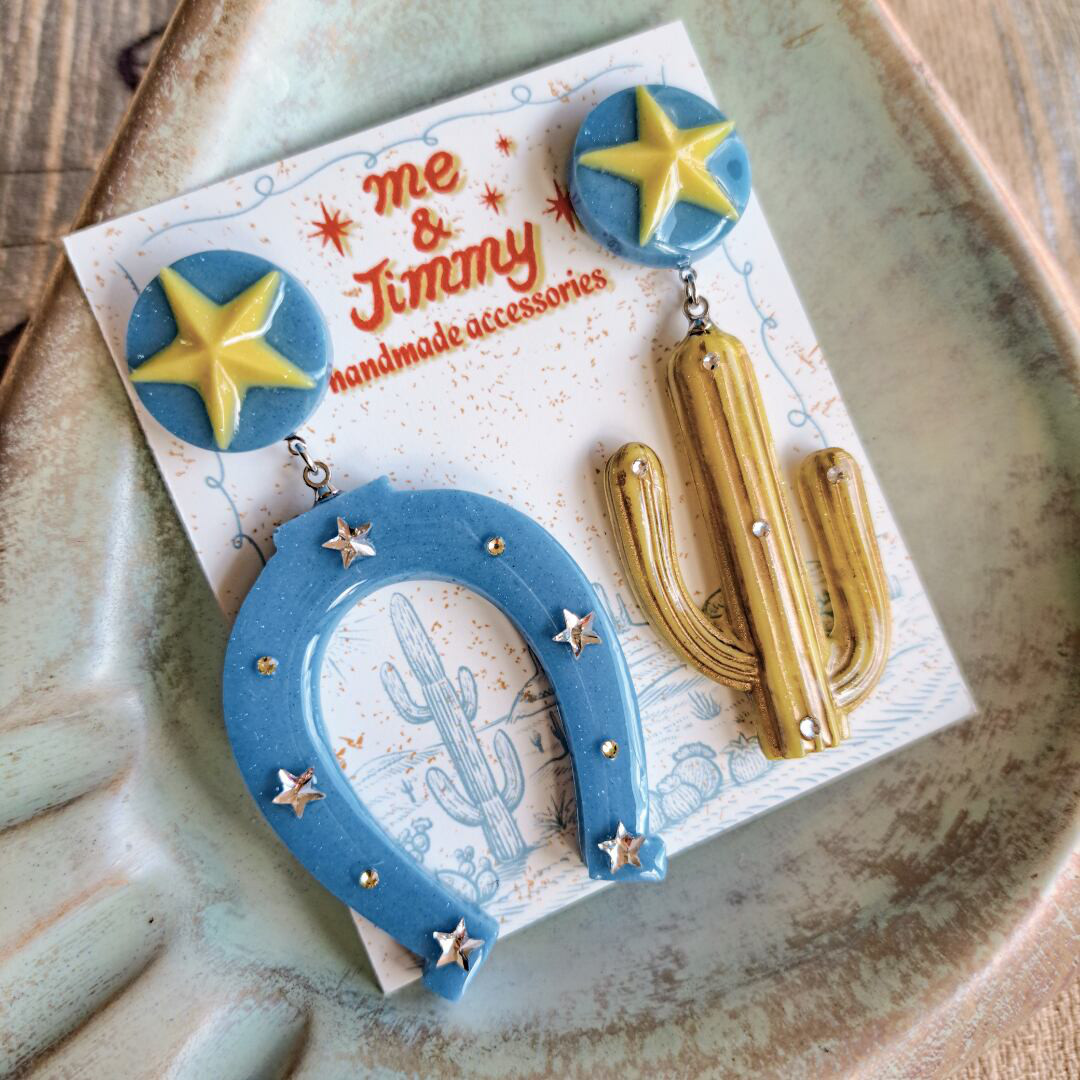 ★Rodeo Girl ★ 【Blue×Yellow】ロカビリー・ ホースシュー＆サボテン アシンメトリーピアス・イヤリ