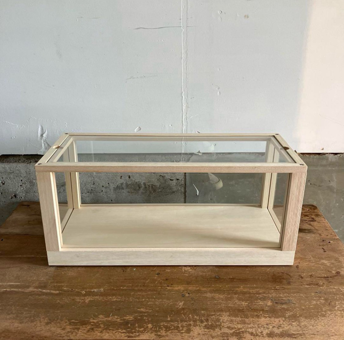 木製ガラスキャビネット　ショーケース　ハンドメイド　受注生産品