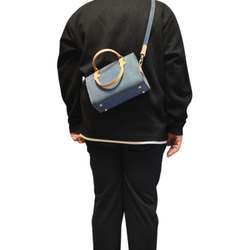 本革ハンドバッグ　ミニトレジャー　ブルー 4枚目の画像