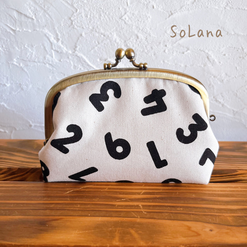 数字◇親子がま口財布◇オフホワイト 三つ折り財布 SoLana 通販